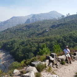 Von Campo do Gerês zum Barragem de Vilarinho das Furnas