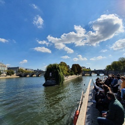 4   Fahrt auf der Seine